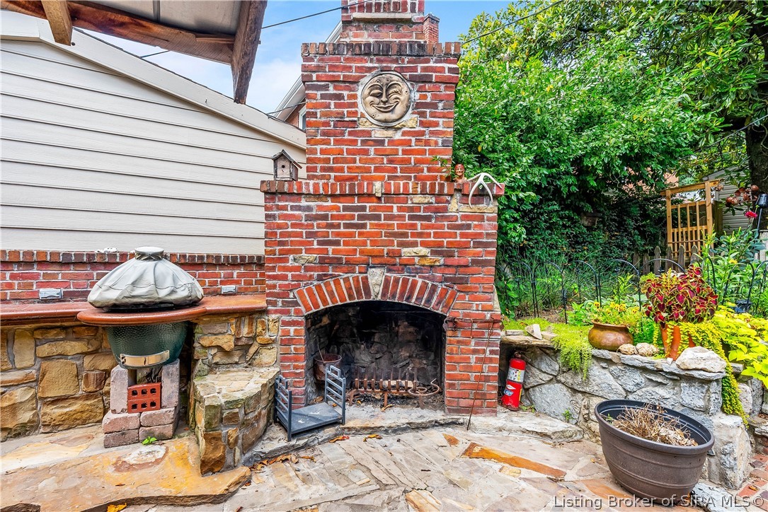 705 E Main Street