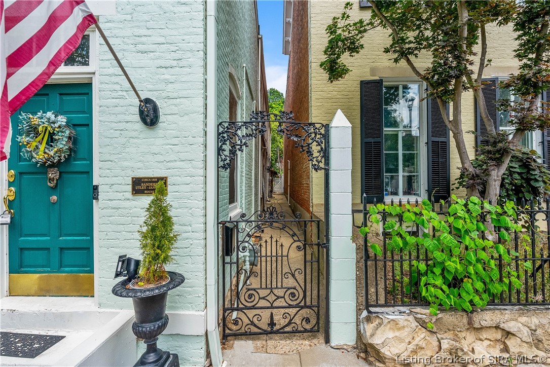 705 E Main Street