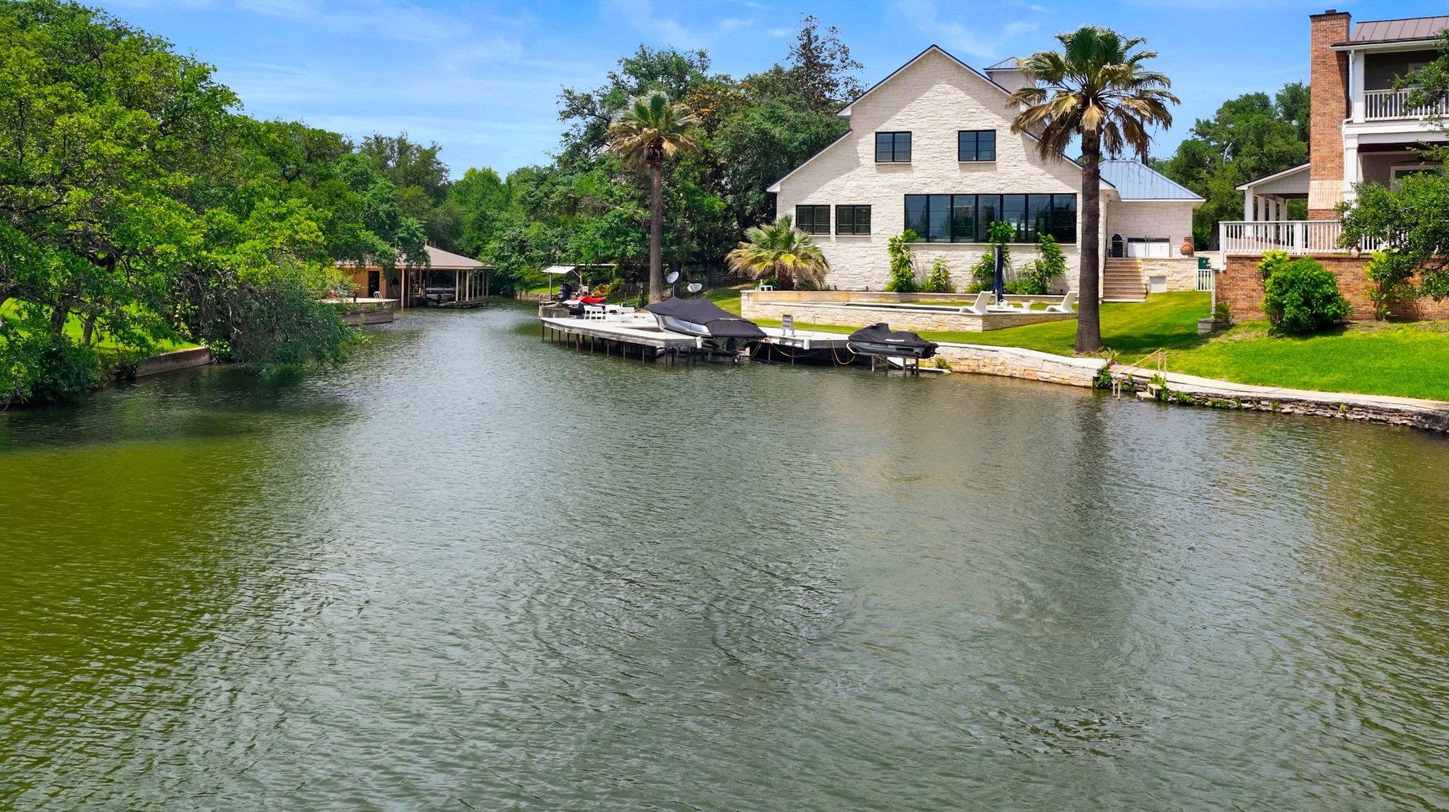1110 County Road 132A