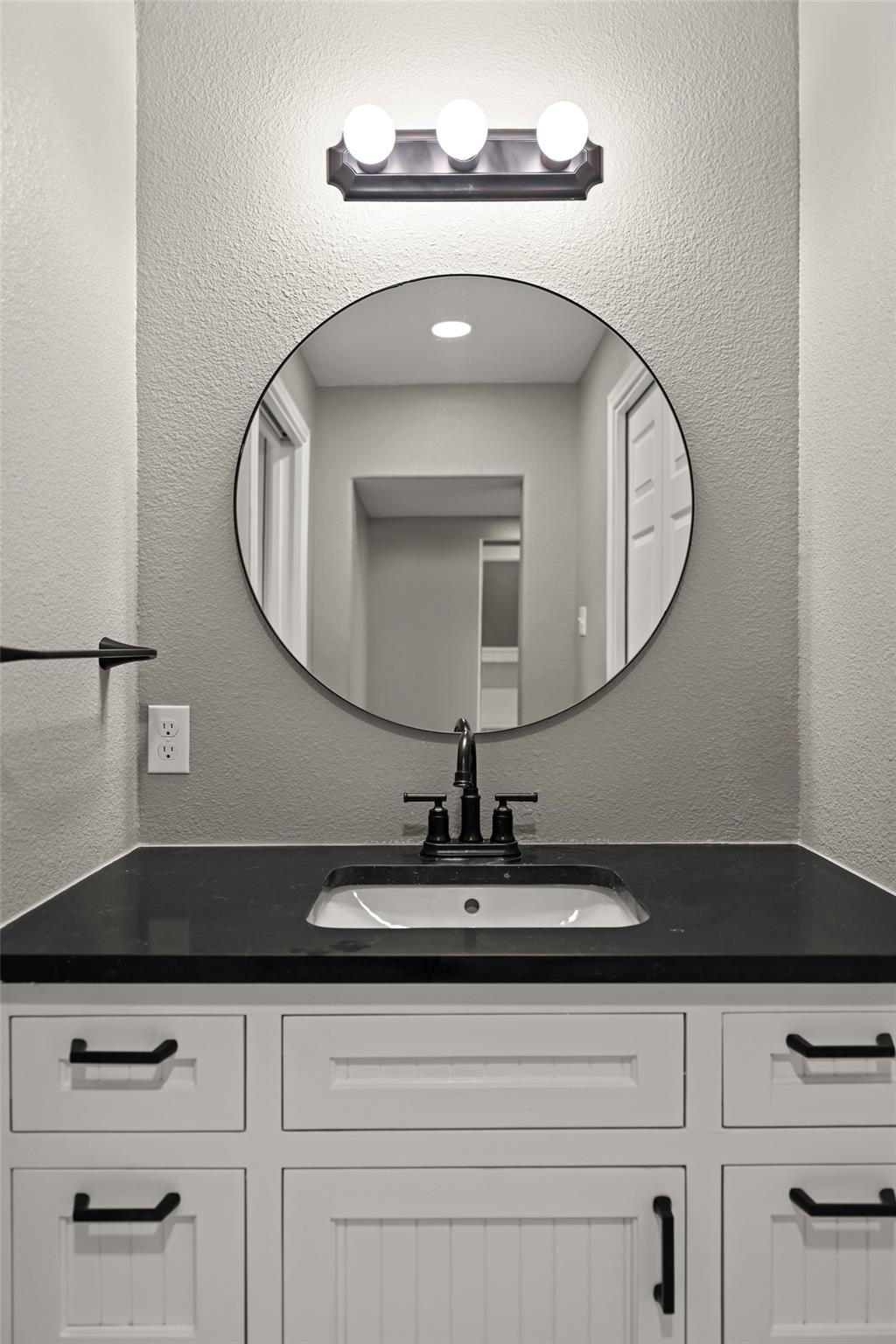 5528 Wild Foxglove RD