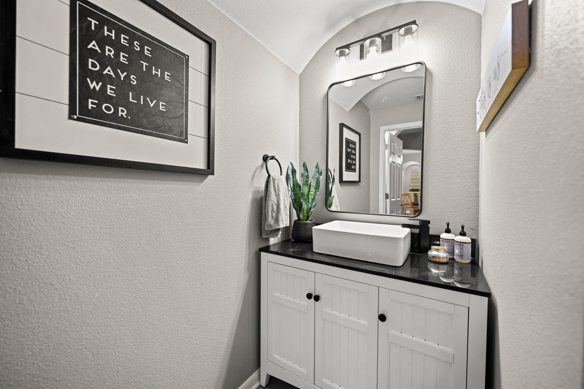 5528 Wild Foxglove RD