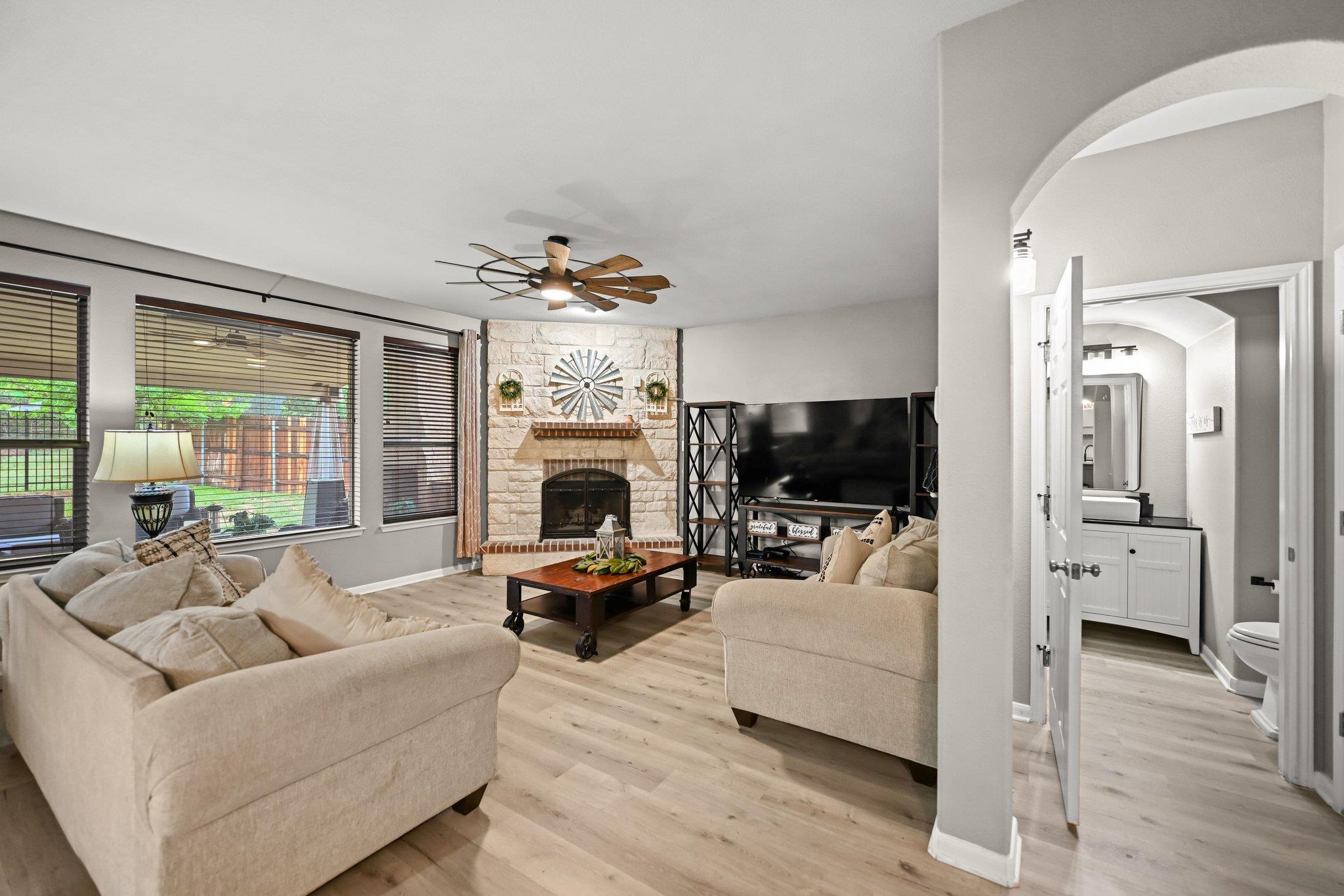 5528 Wild Foxglove RD