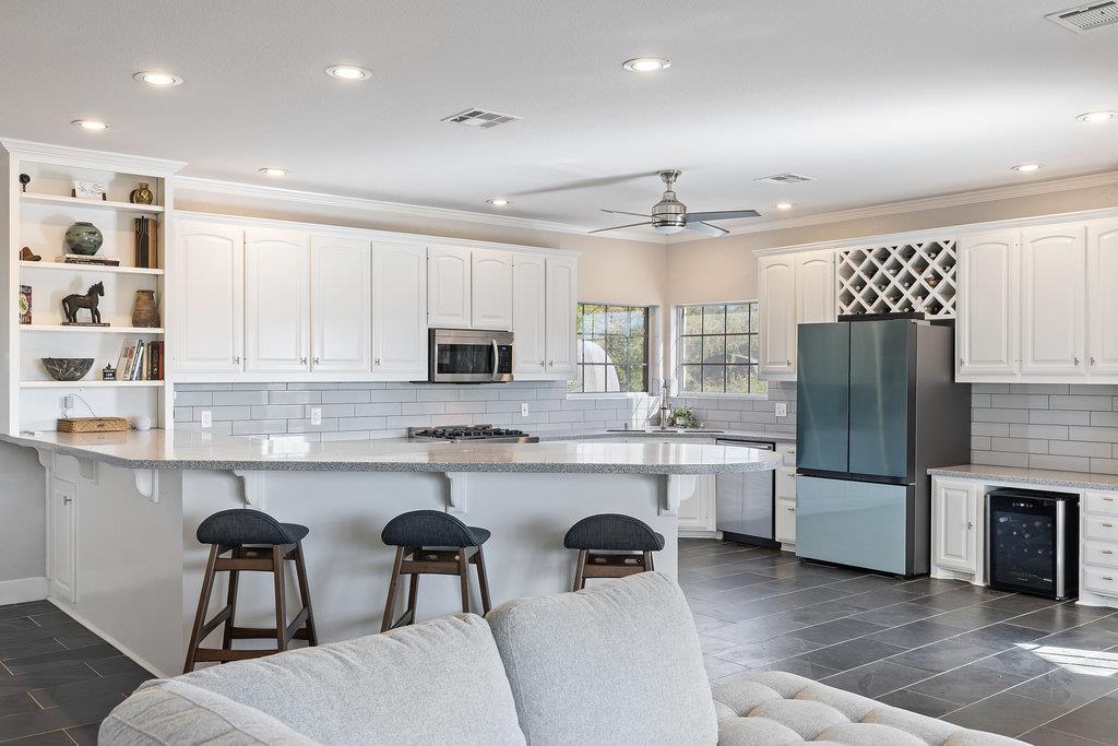 1305 Park CV