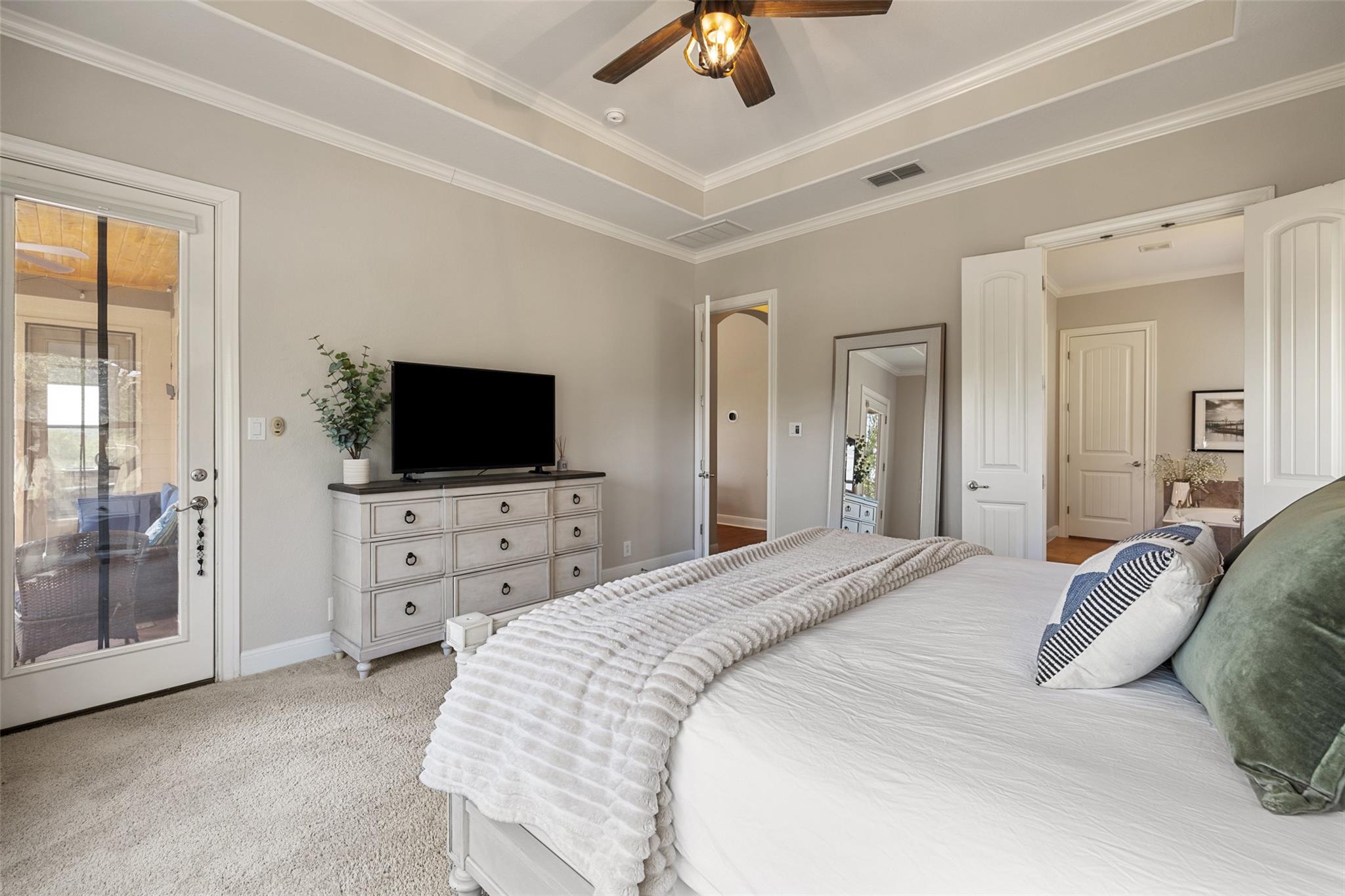 5421 Coral Bean CV