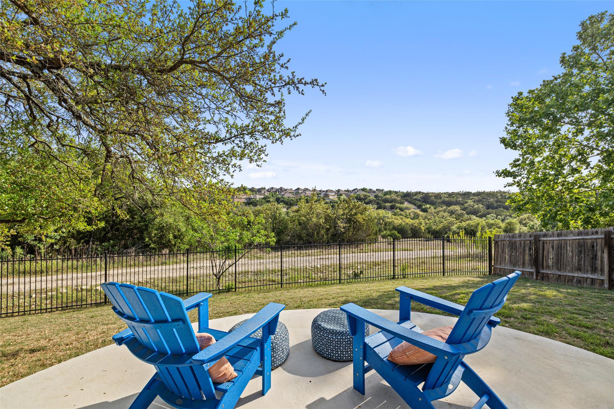 5421 Coral Bean CV