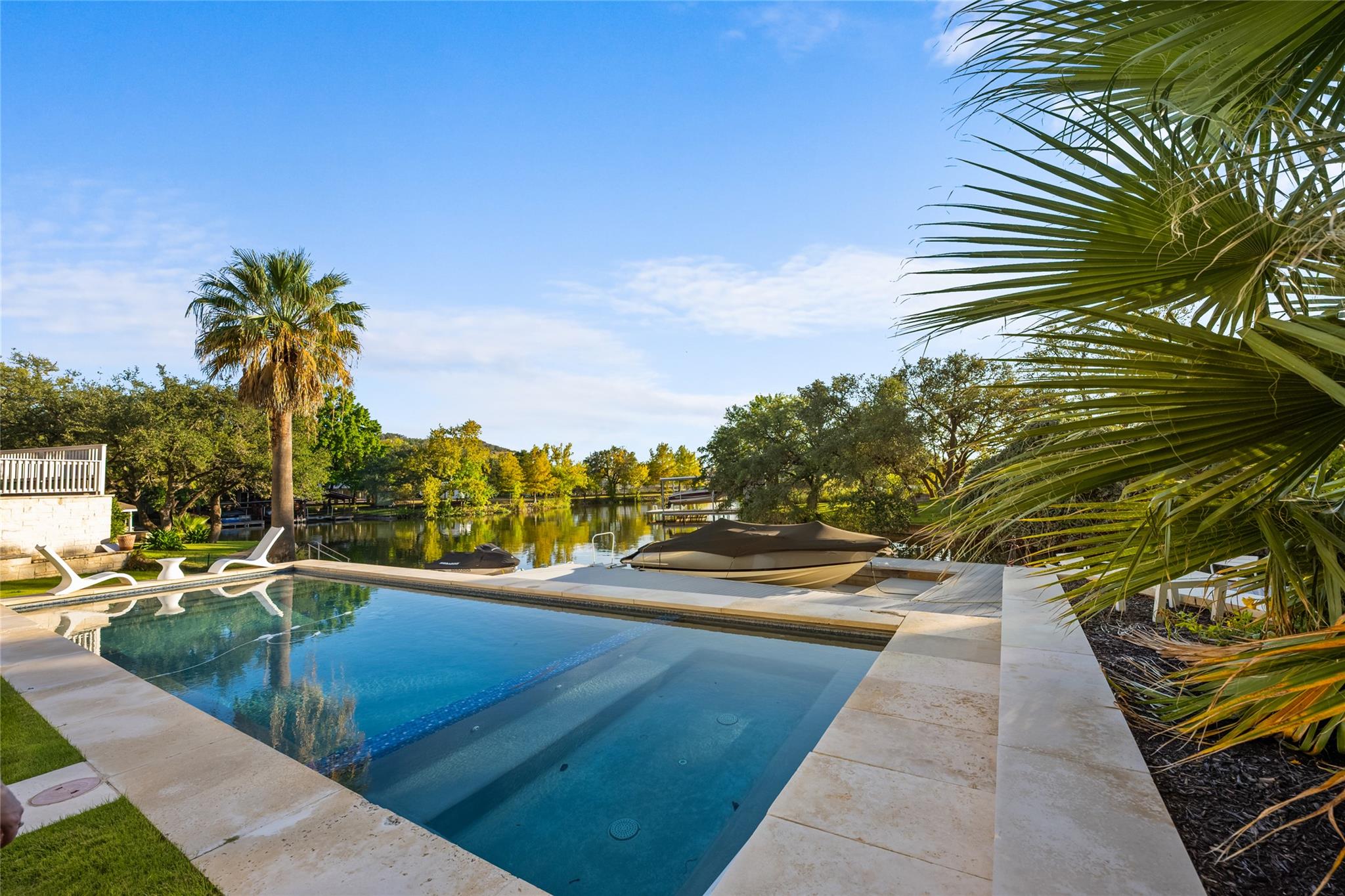 1110 County Road 132a