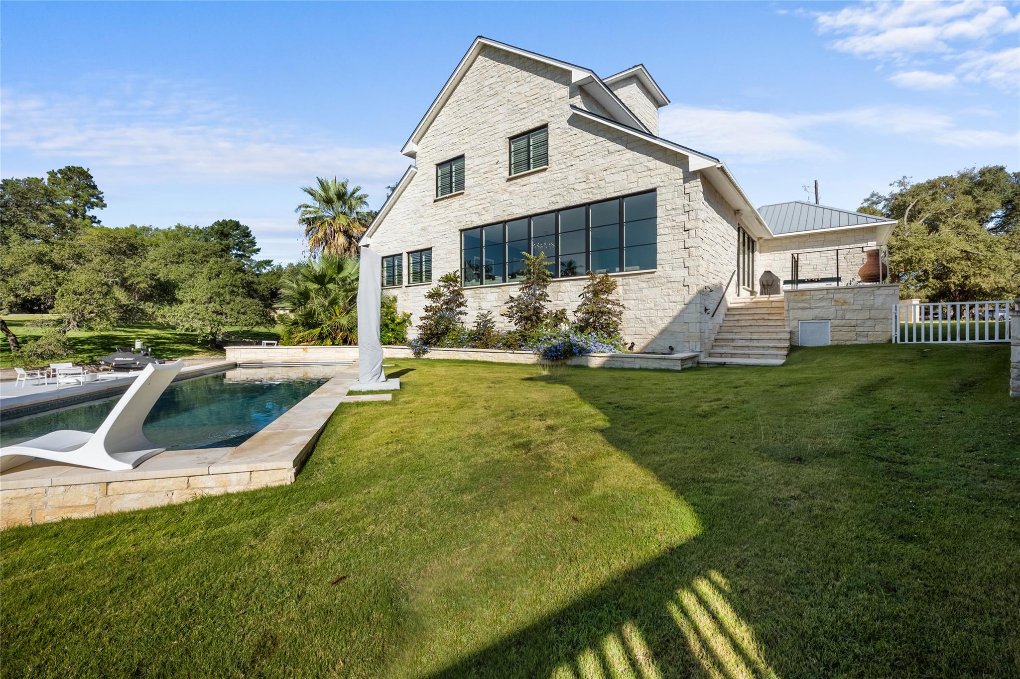 1110 County Road 132a