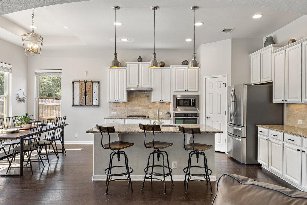 5433 Texas Bluebell DR