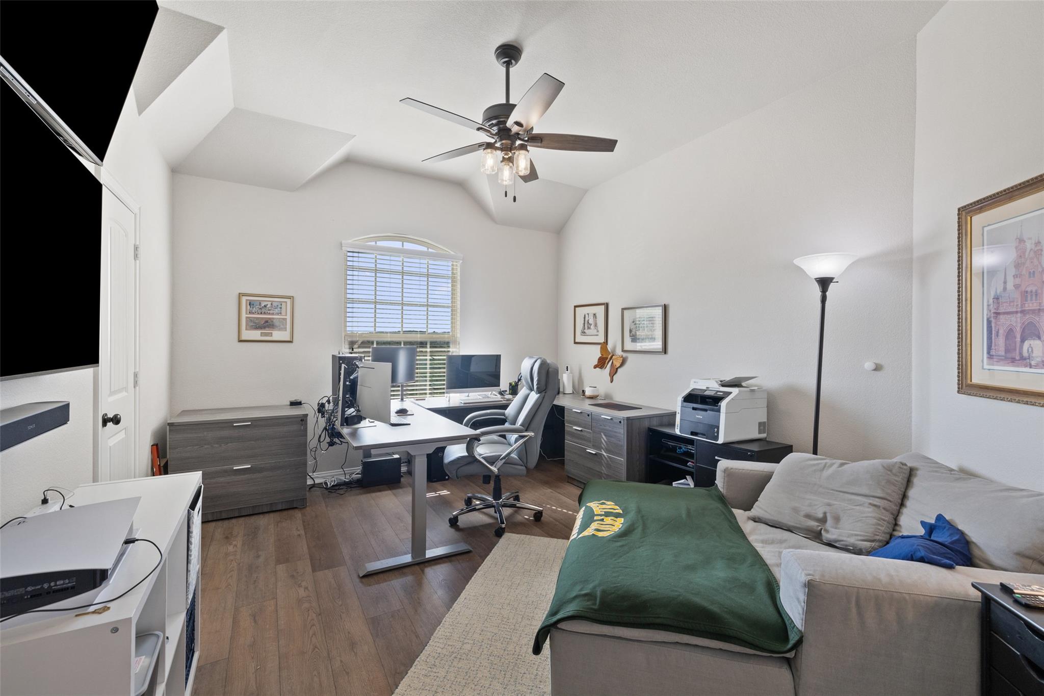 4512 Diamante DR