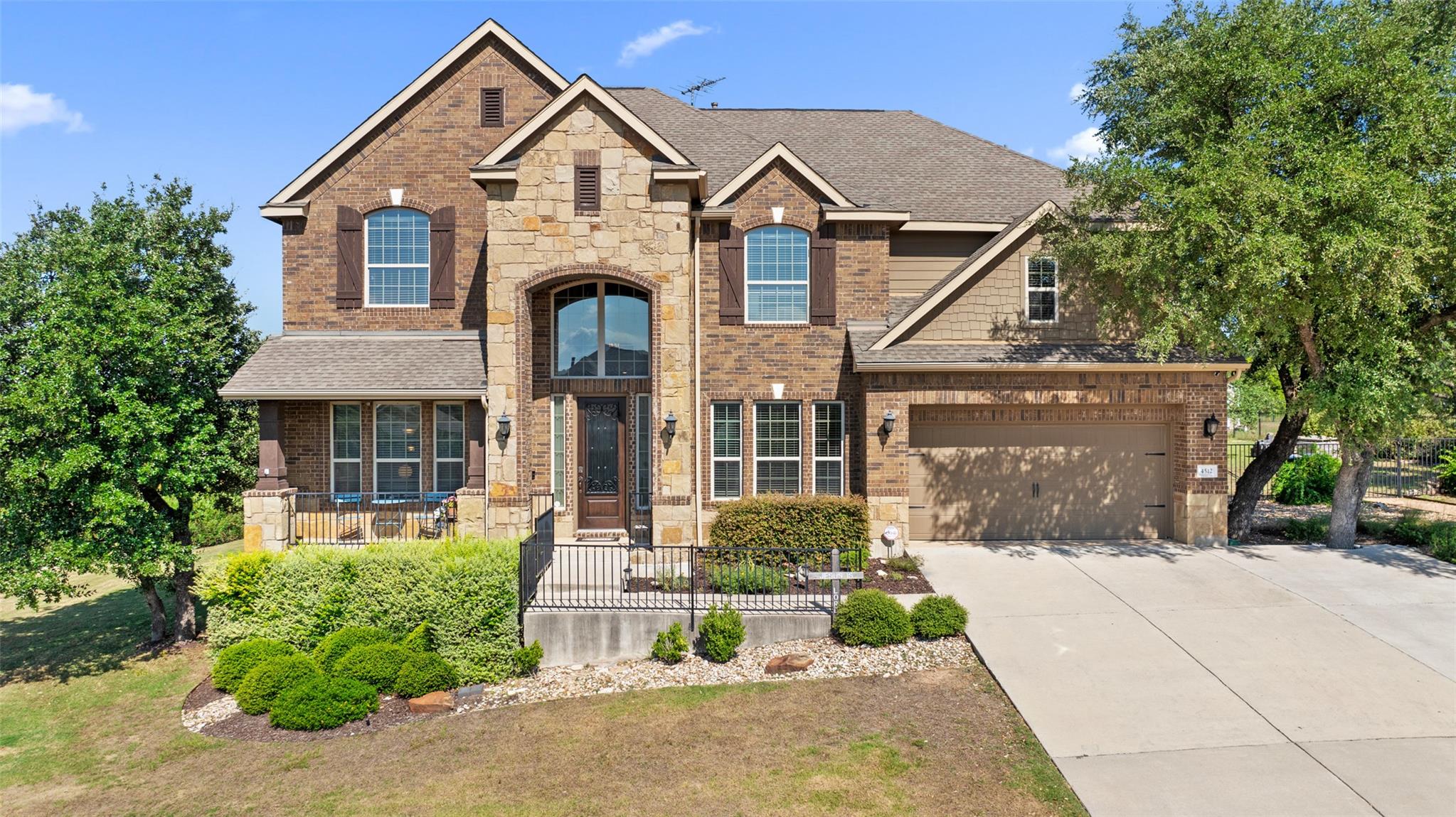4512 Diamante DR