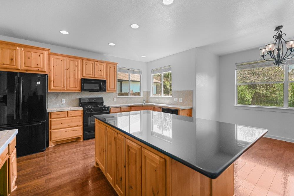 105 Farm House RD
