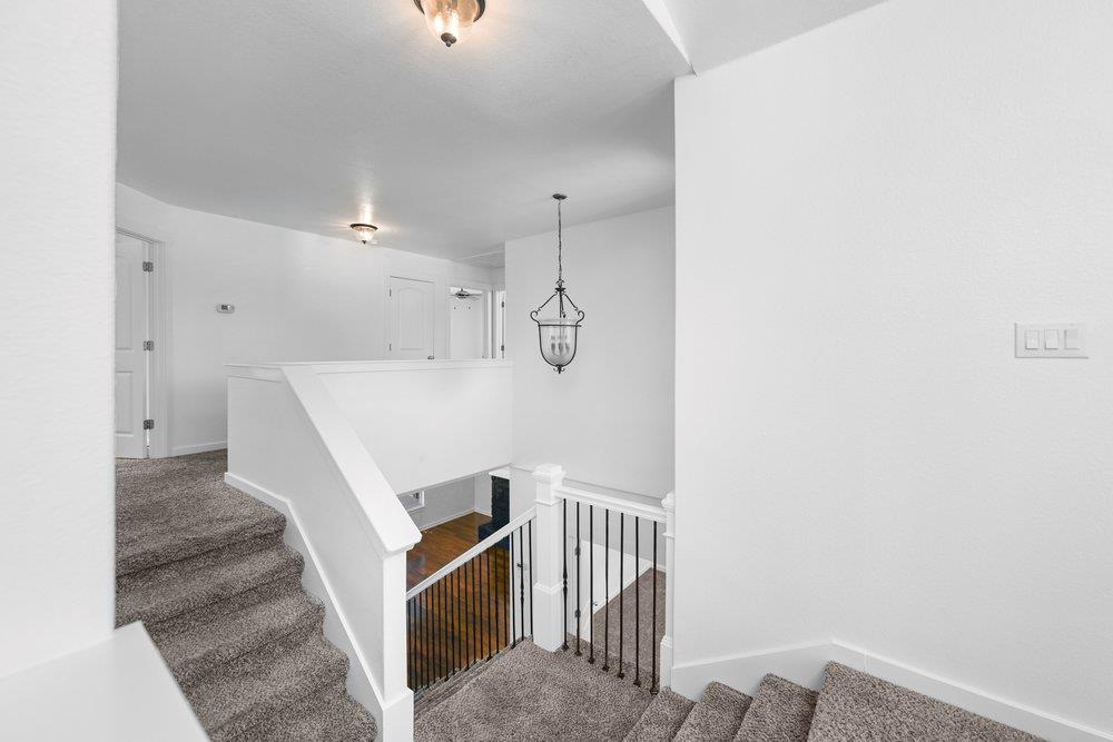 105 Farm House RD