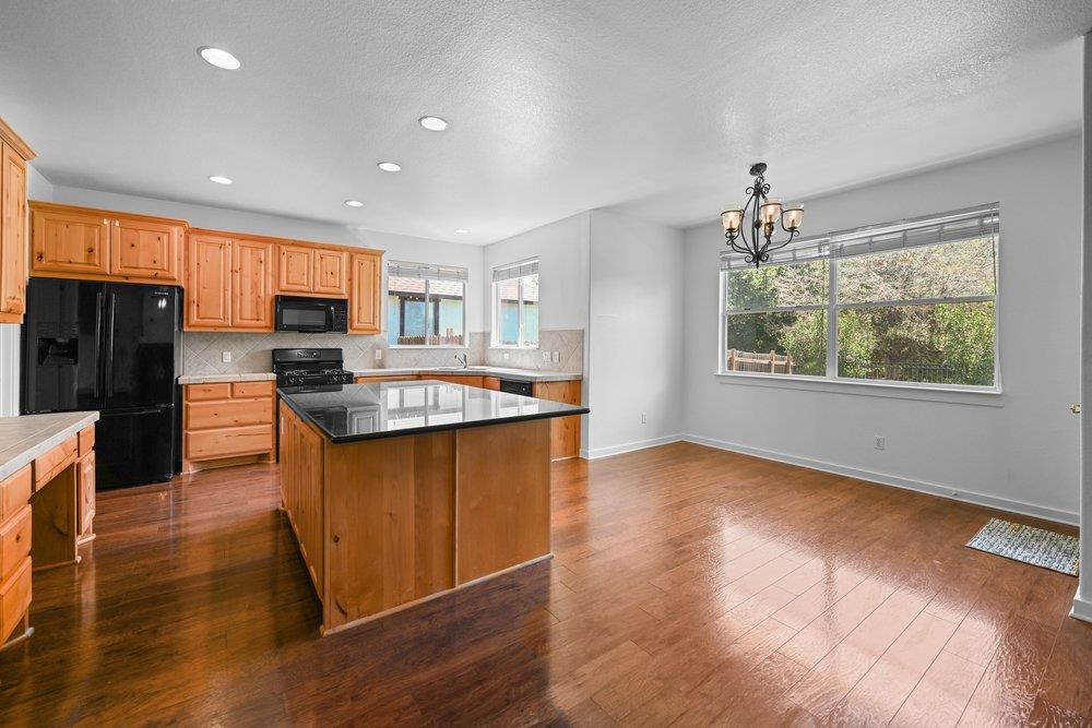 105 Farm House RD