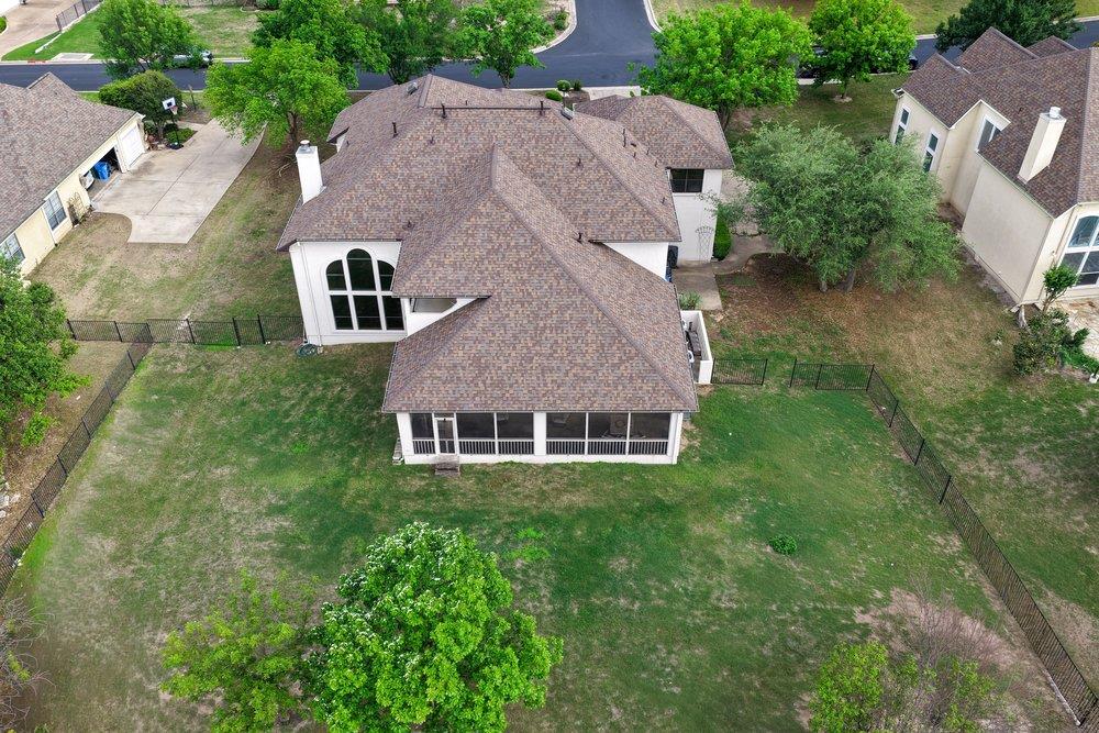 109 Burgess LN
