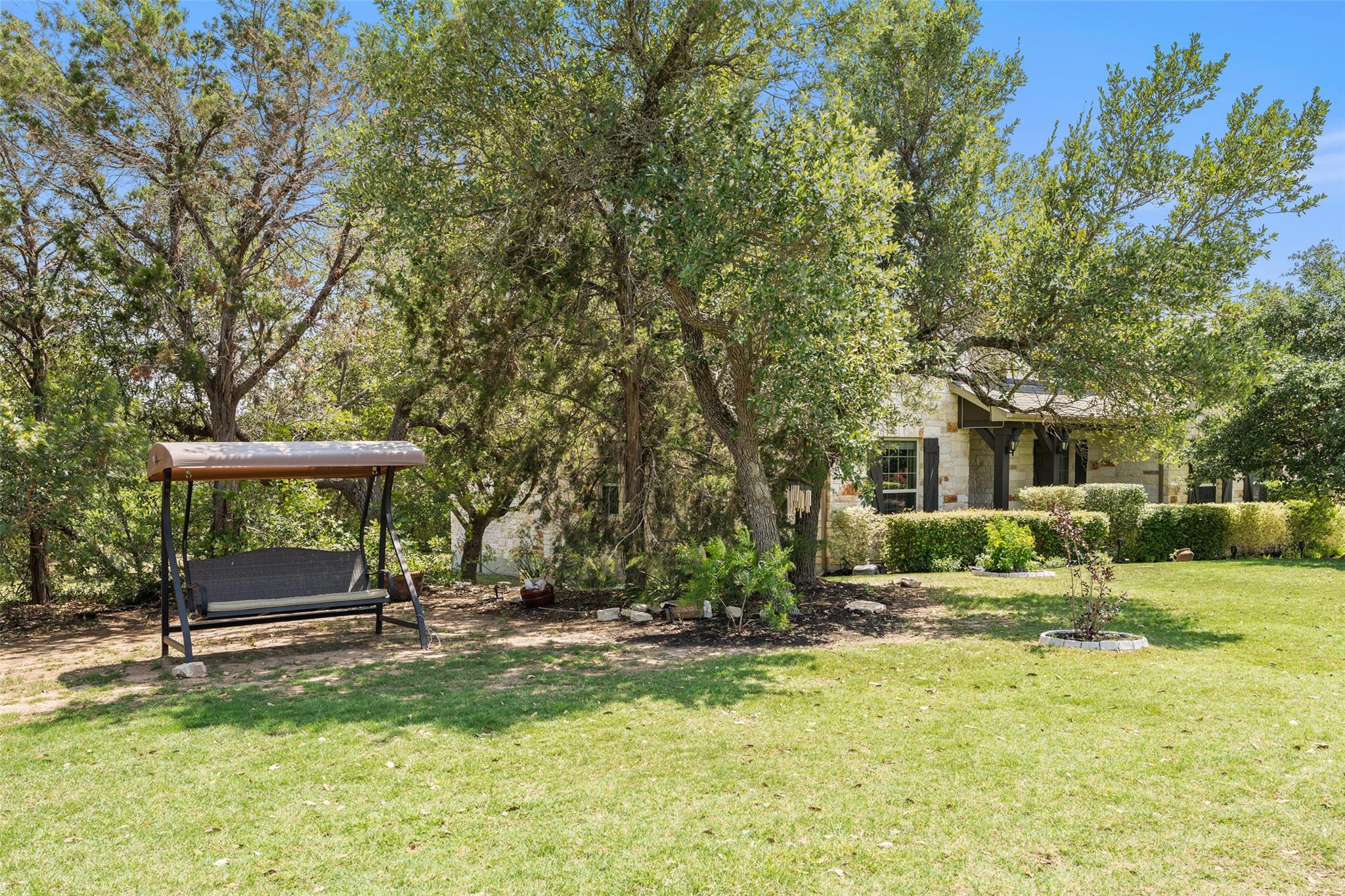 21909 Esmeralda DR