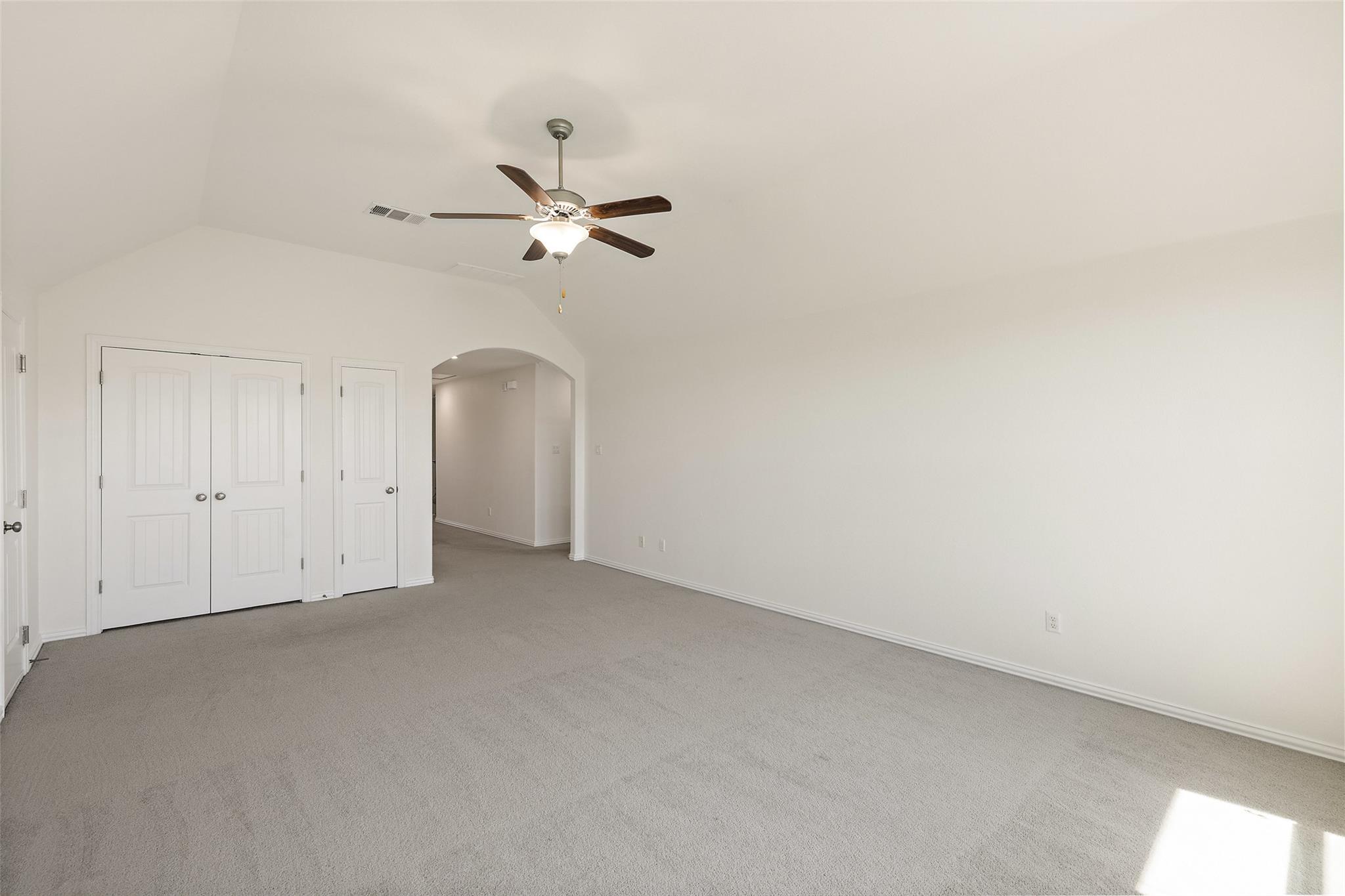 21909 Esmeralda DR