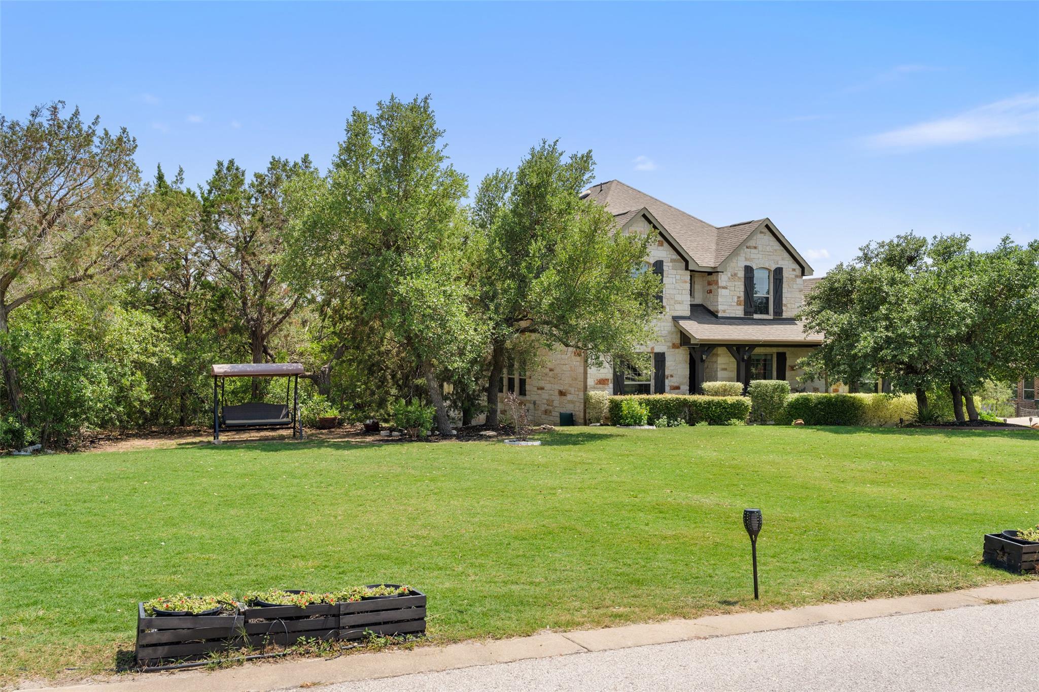 21909 Esmeralda DR