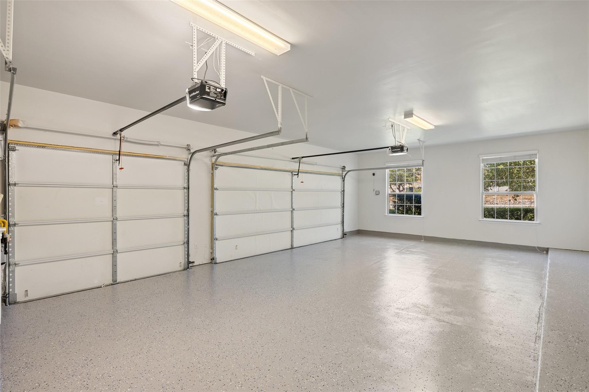 21909 Esmeralda DR