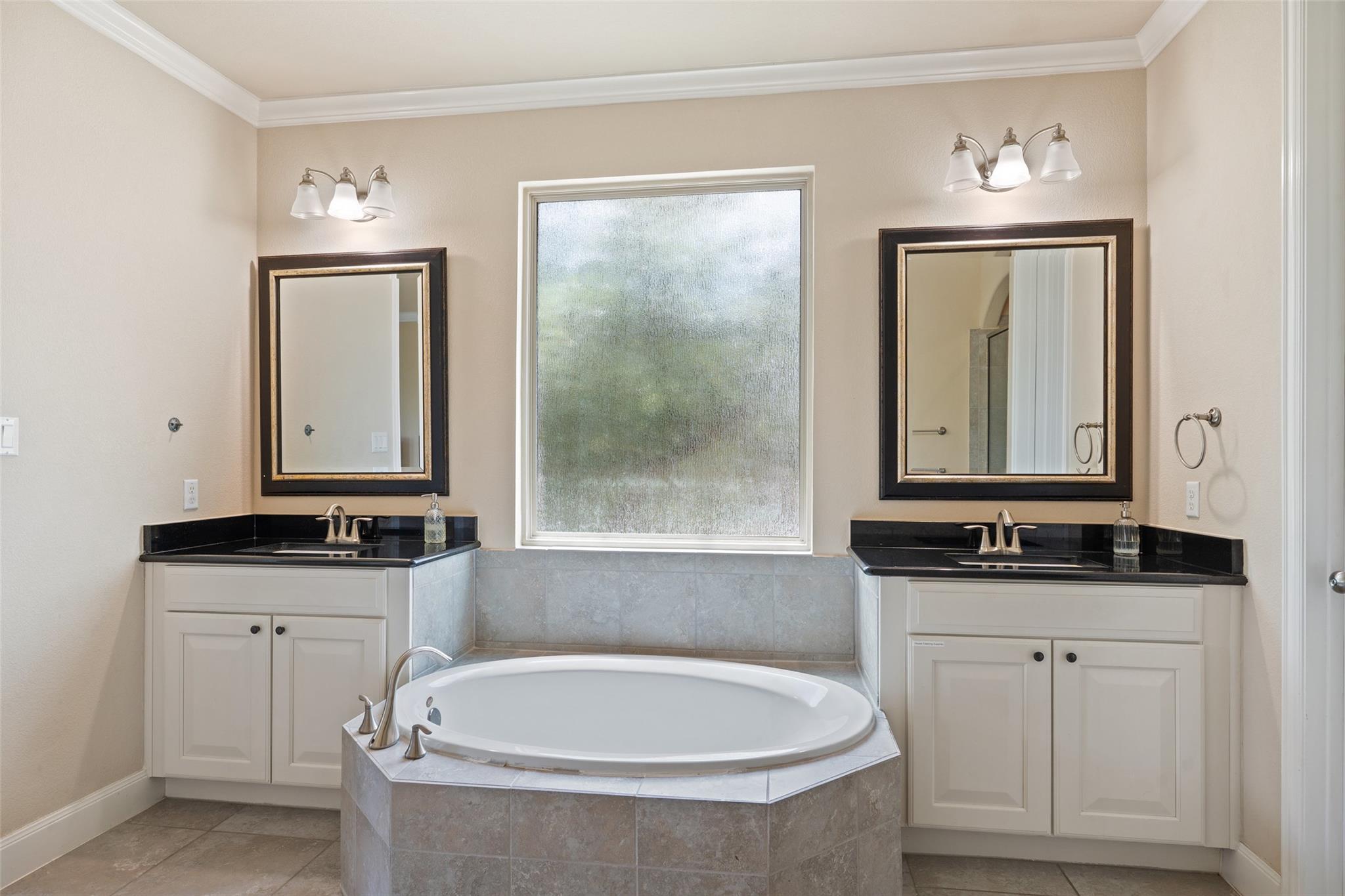 21909 Esmeralda DR