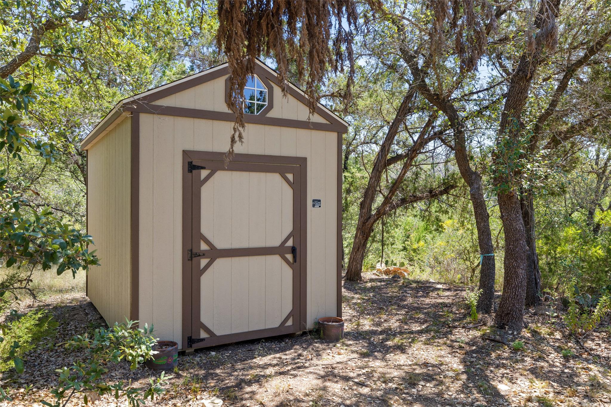 21909 Esmeralda DR