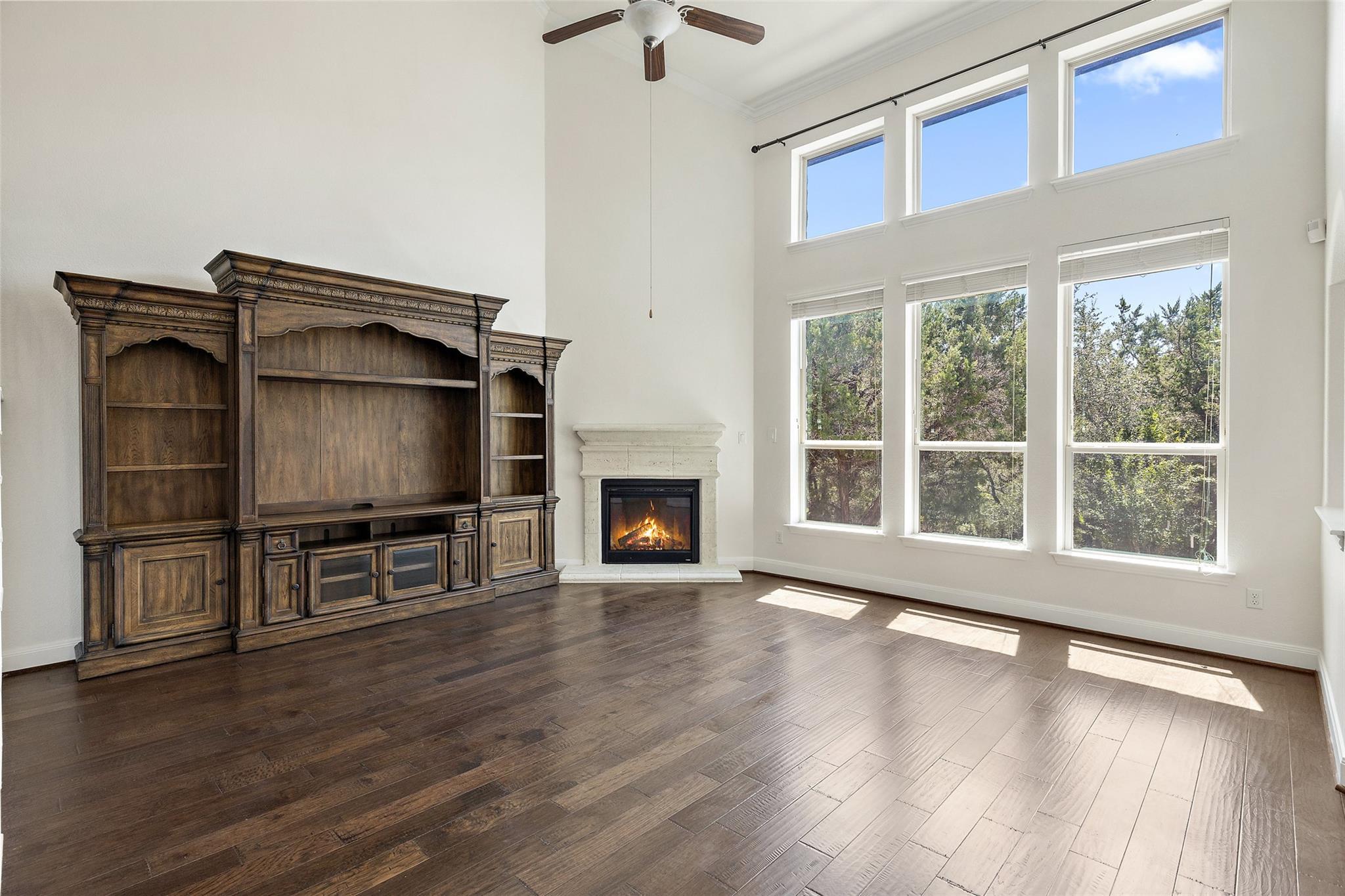 21909 Esmeralda DR