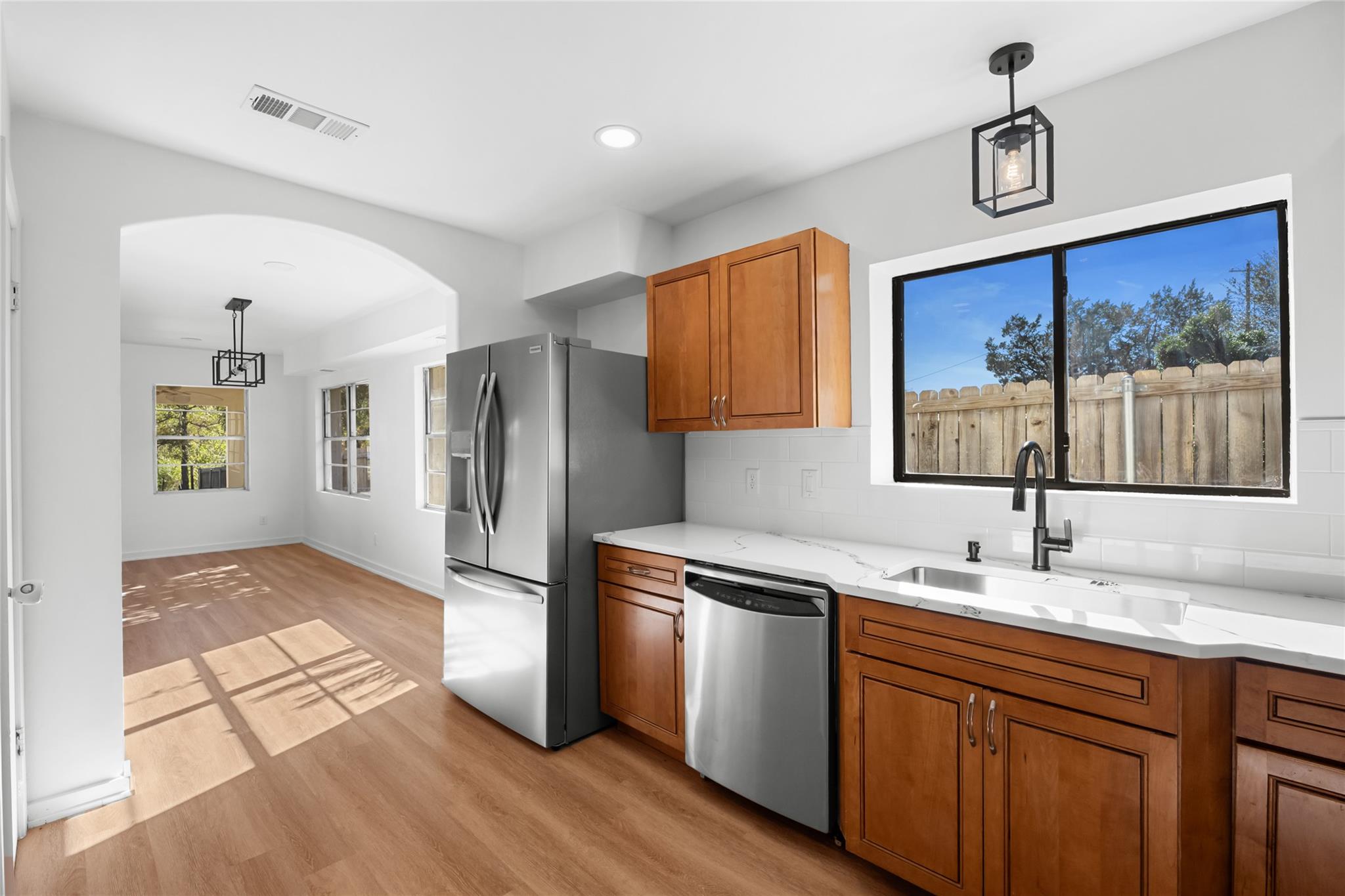 20204 BARNETT GLENN RD