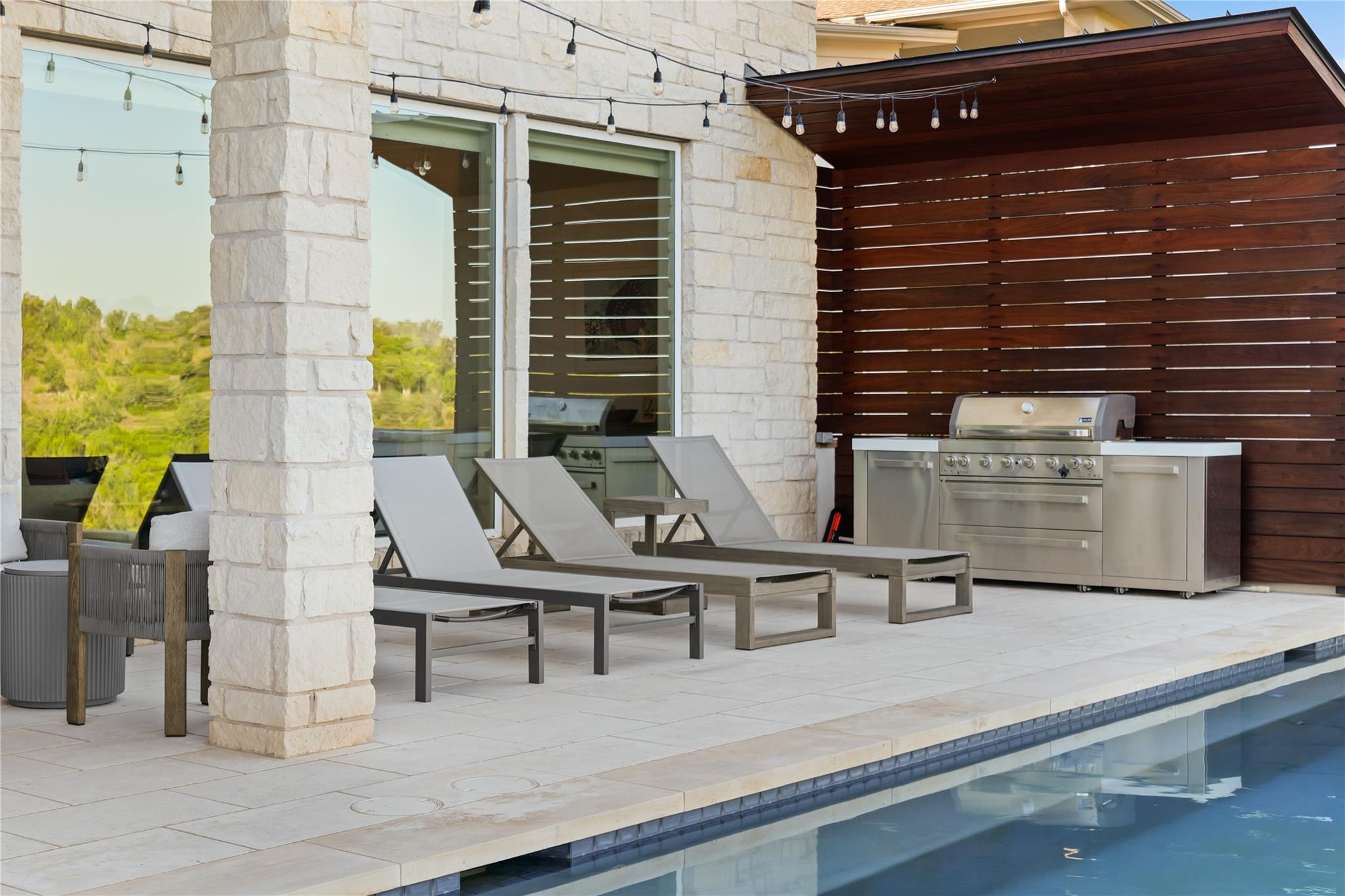 2104 Cades Spirit BND