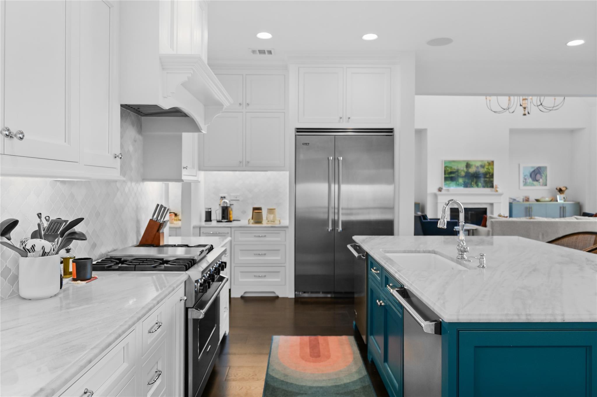 2104 Cades Spirit BND