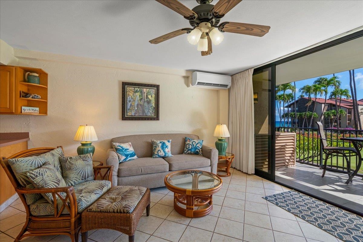 3543 Lower Honoapiilani Rd Unit: E209