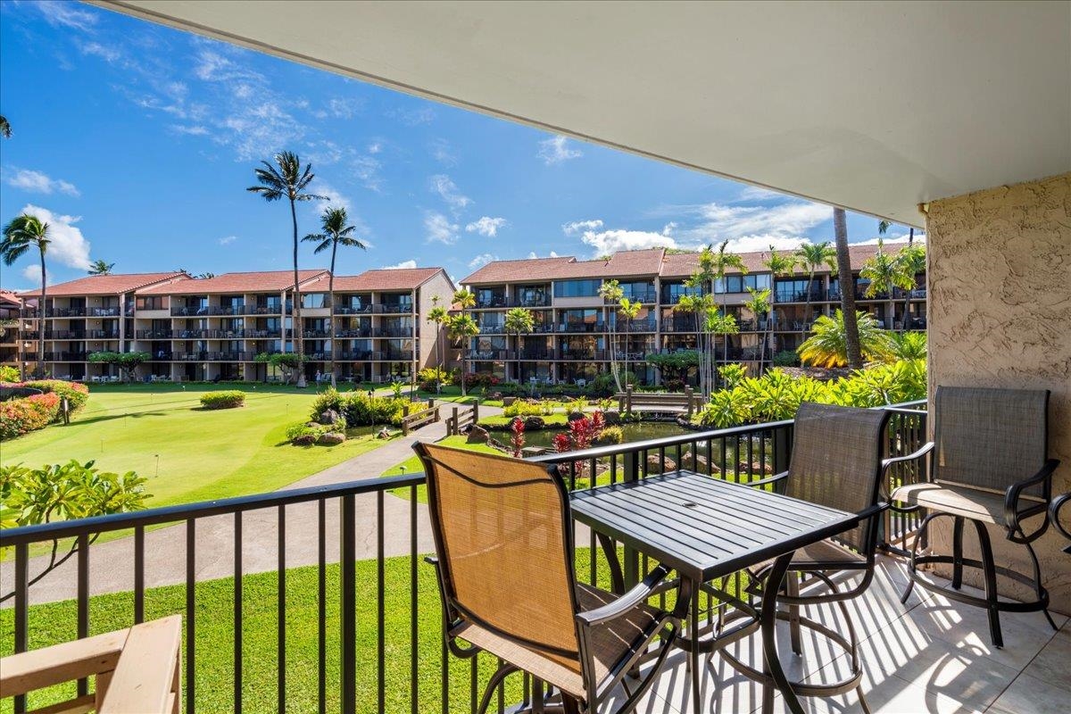 3543 Lower Honoapiilani Rd Unit: E209