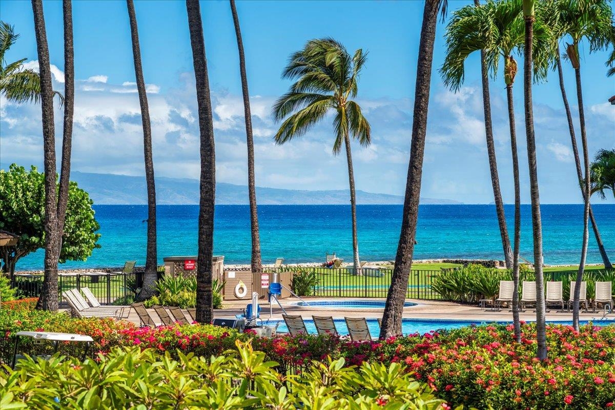3543 Lower Honoapiilani Rd Unit: E209