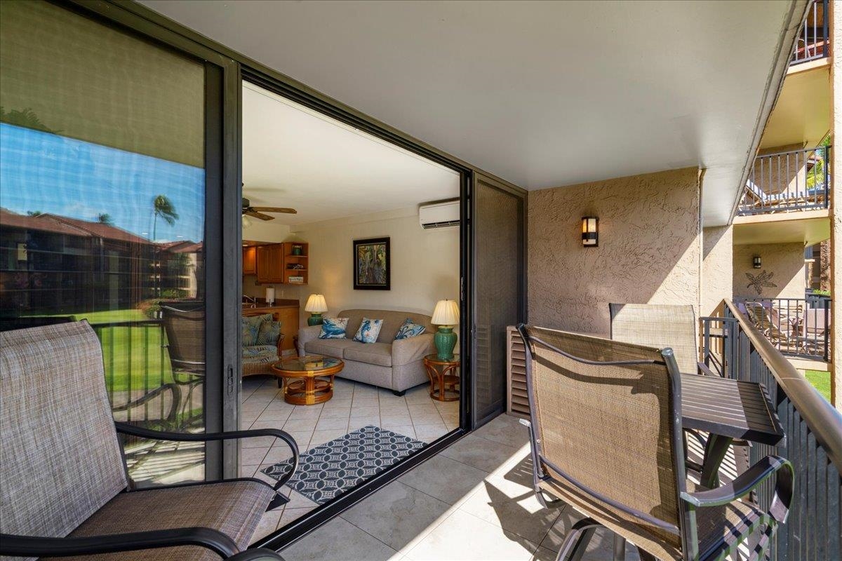 3543 Lower Honoapiilani Rd Unit: E209