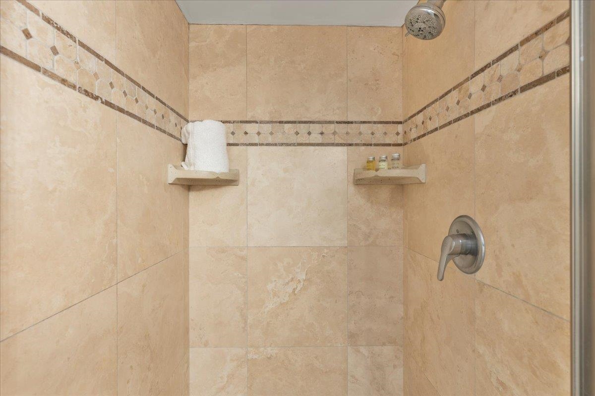 4327 Lower Honoapiilani Rd Unit: 408B