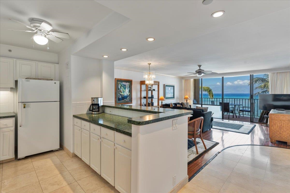4327 Lower Honoapiilani Rd Unit: 408B