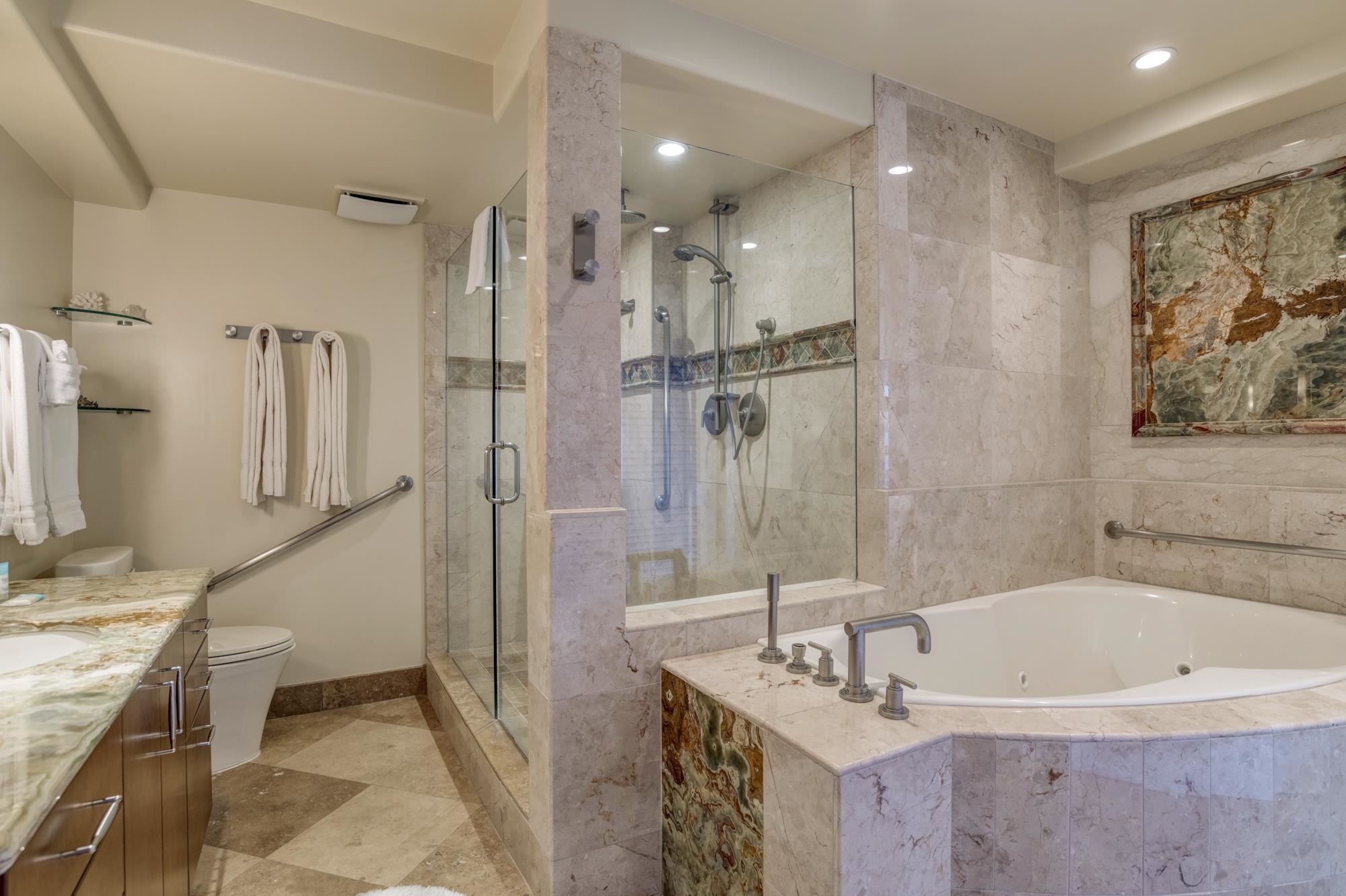 2481 Kaanapali Pkwy Unit: 821/823