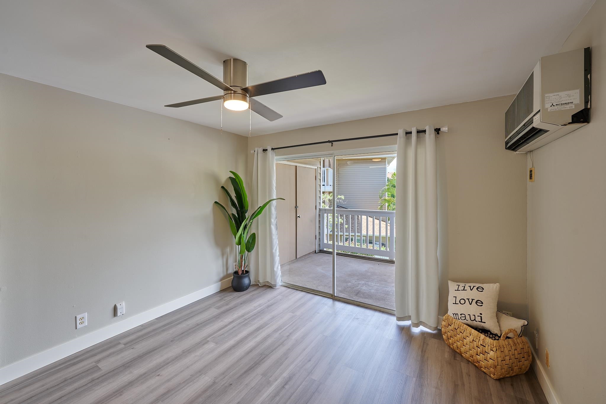 56 Kunihi Ln Unit: 323