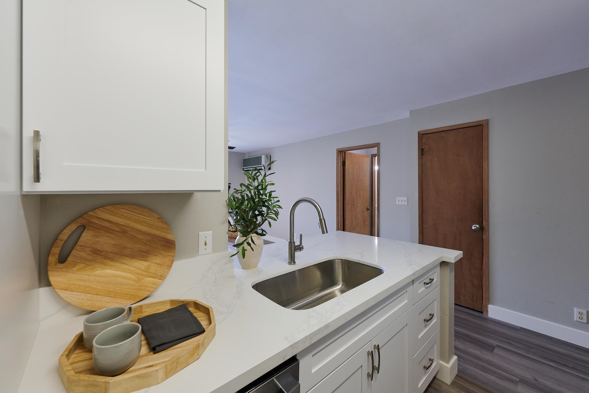 56 Kunihi Ln Unit: 323