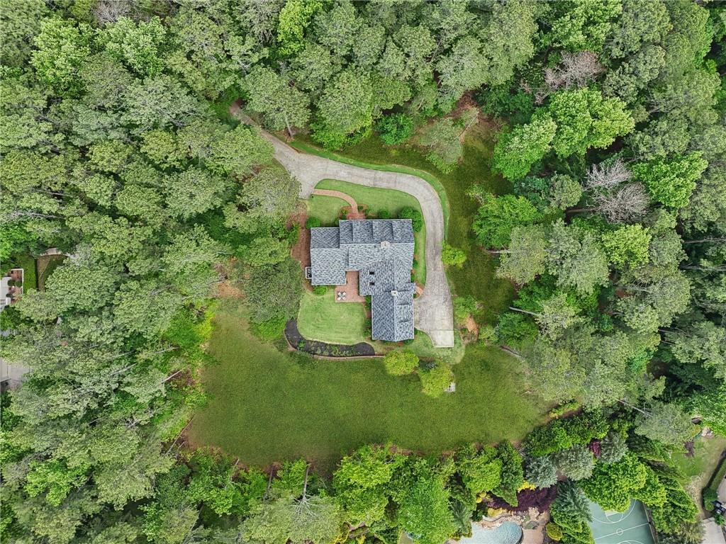 1250 Squire Lane