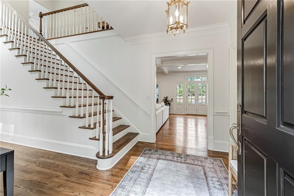 1250 Squire Lane