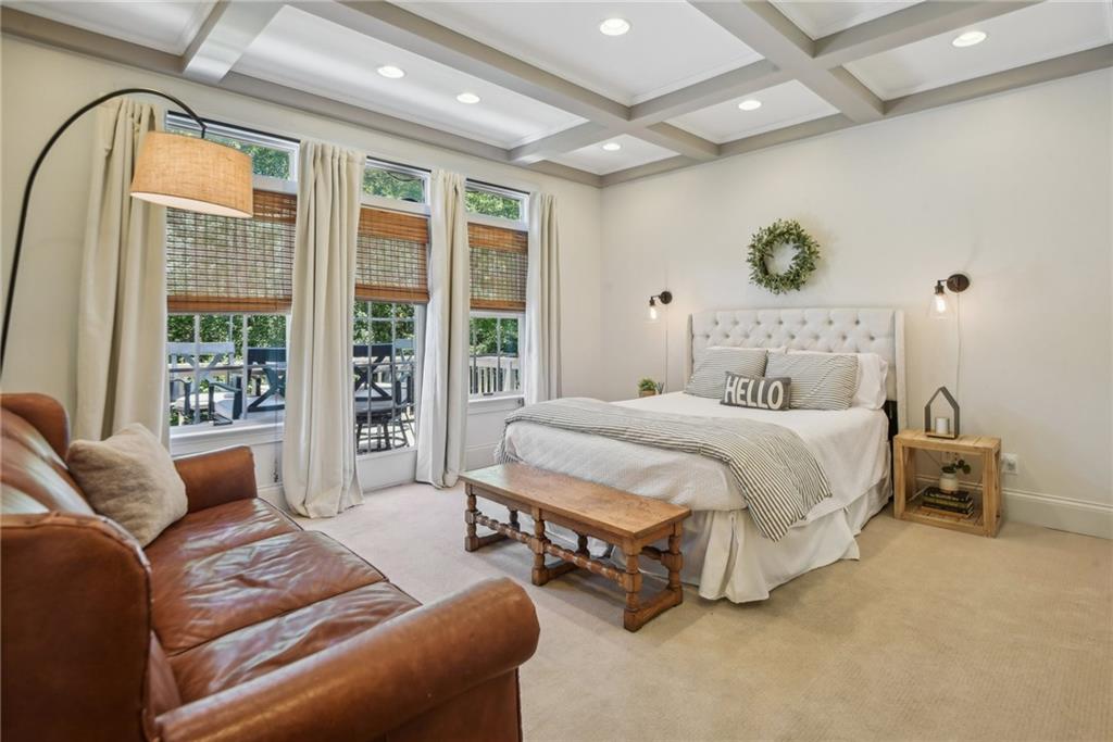 1449 Squire Lane