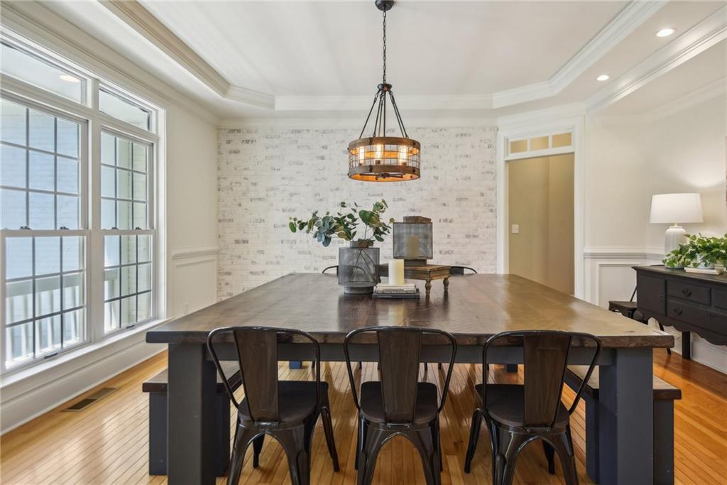 1449 Squire Lane