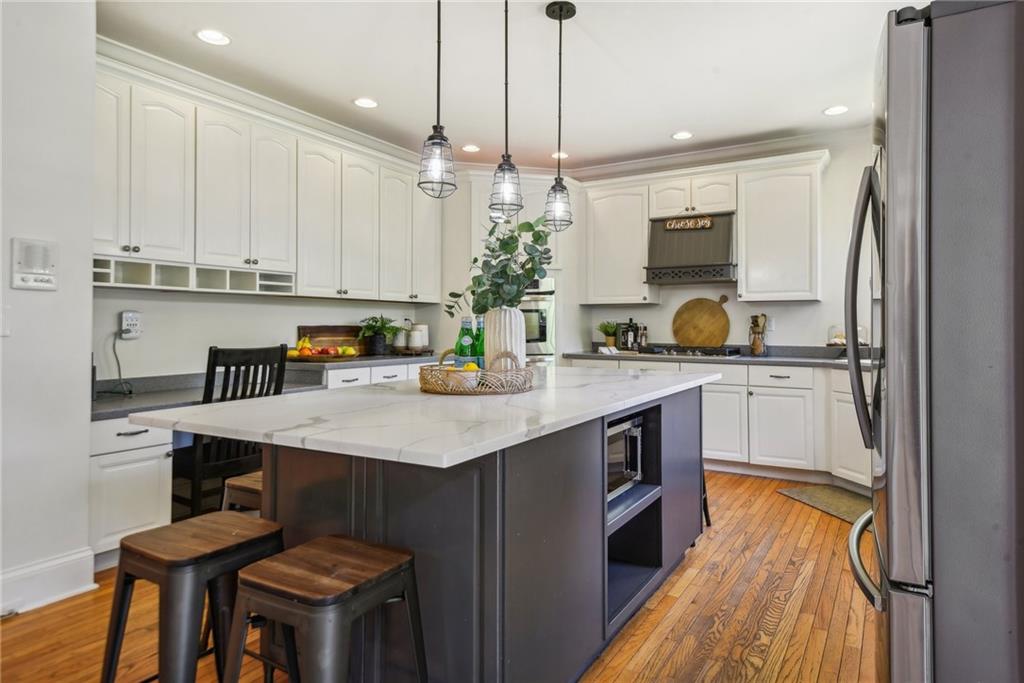 1449 Squire Lane
