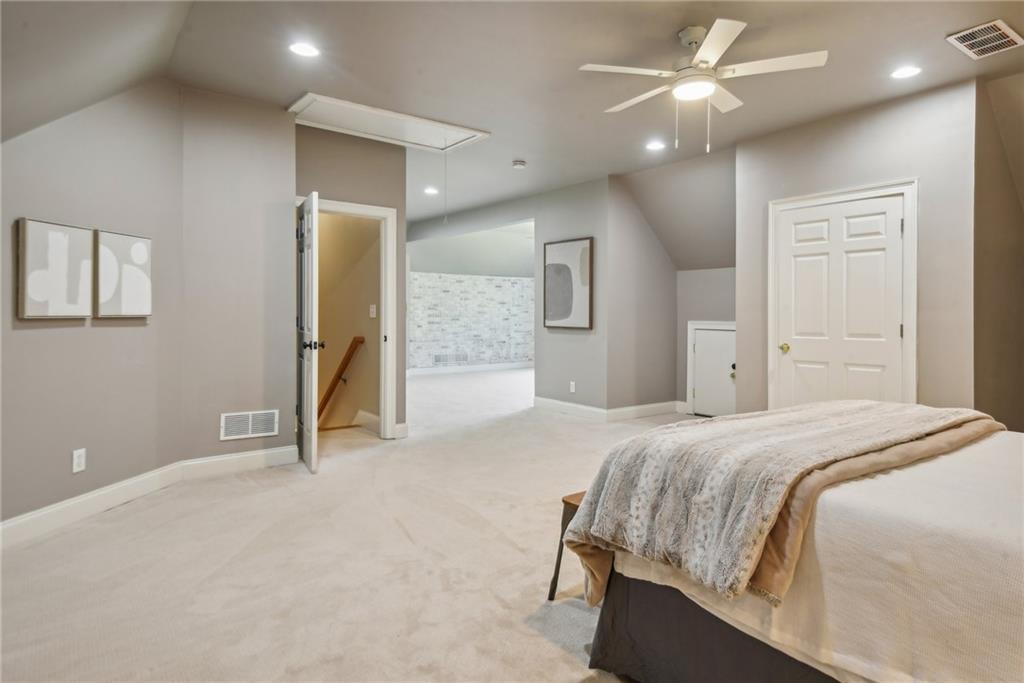 1449 Squire Lane