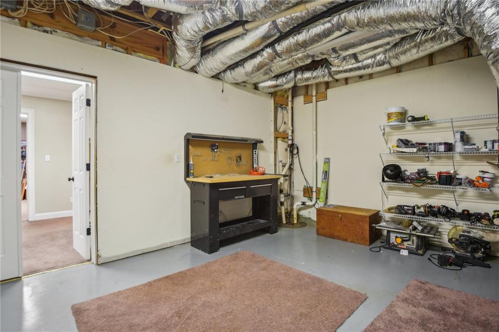 1449 Squire Lane
