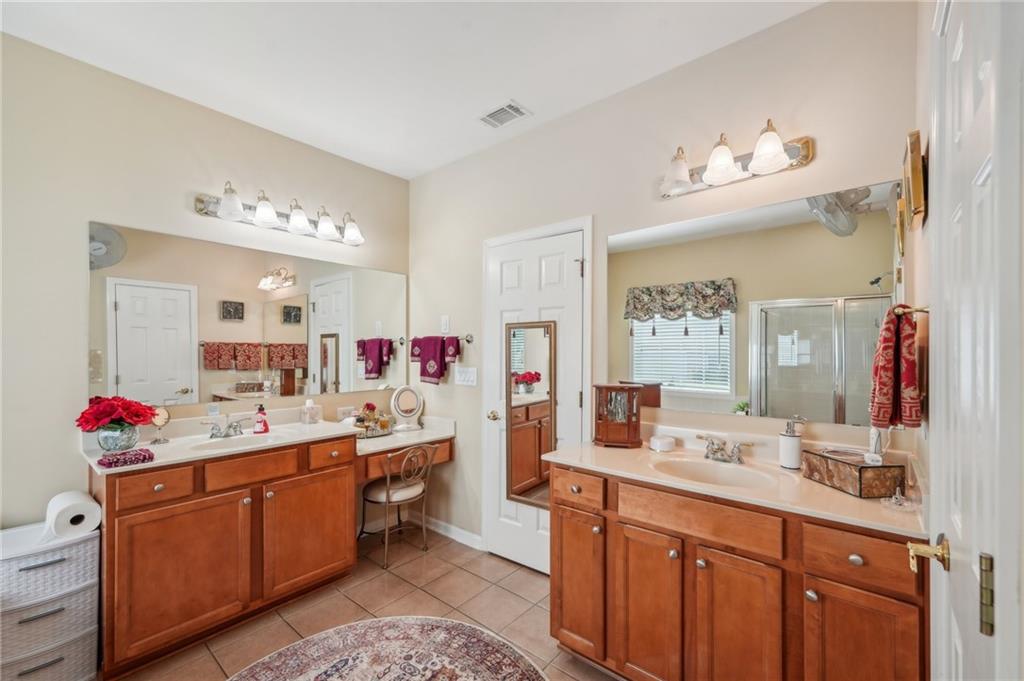 3205 Sand Hill Court