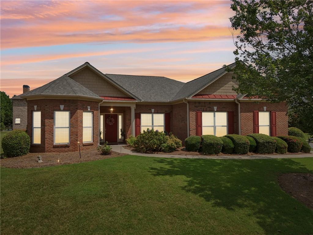 3205 Sand Hill Court