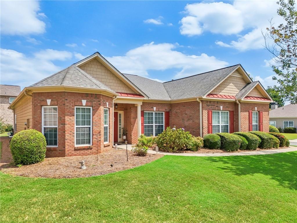 3205 Sand Hill Court
