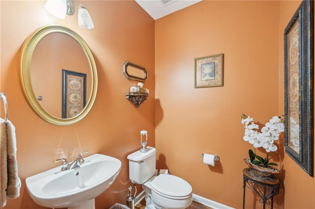 3205 Sand Hill Court