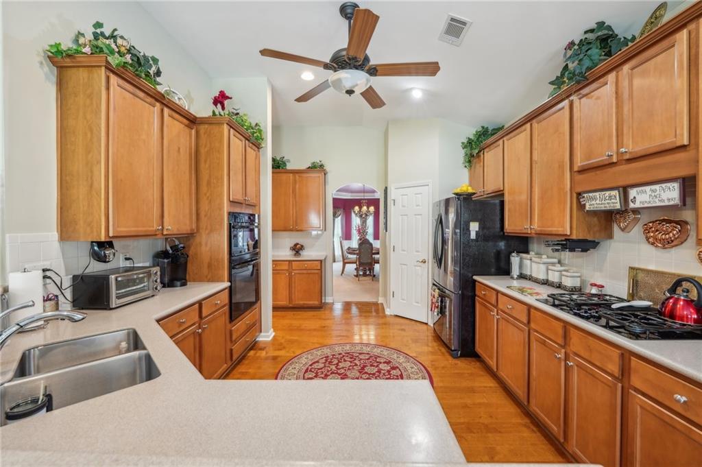 3205 Sand Hill Court