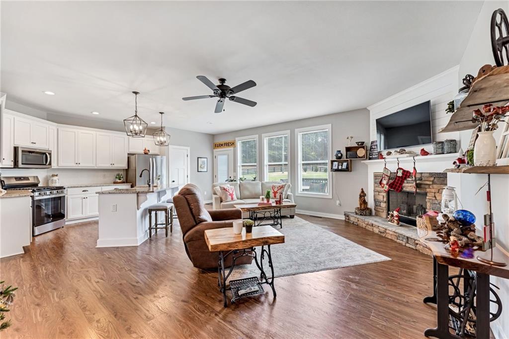 101 Holly Trace Lane